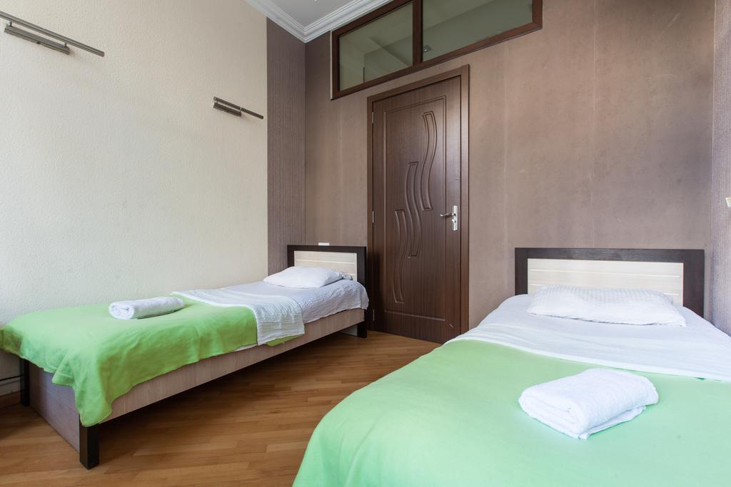 Sweet Home Apartment Tbilisi Room photo